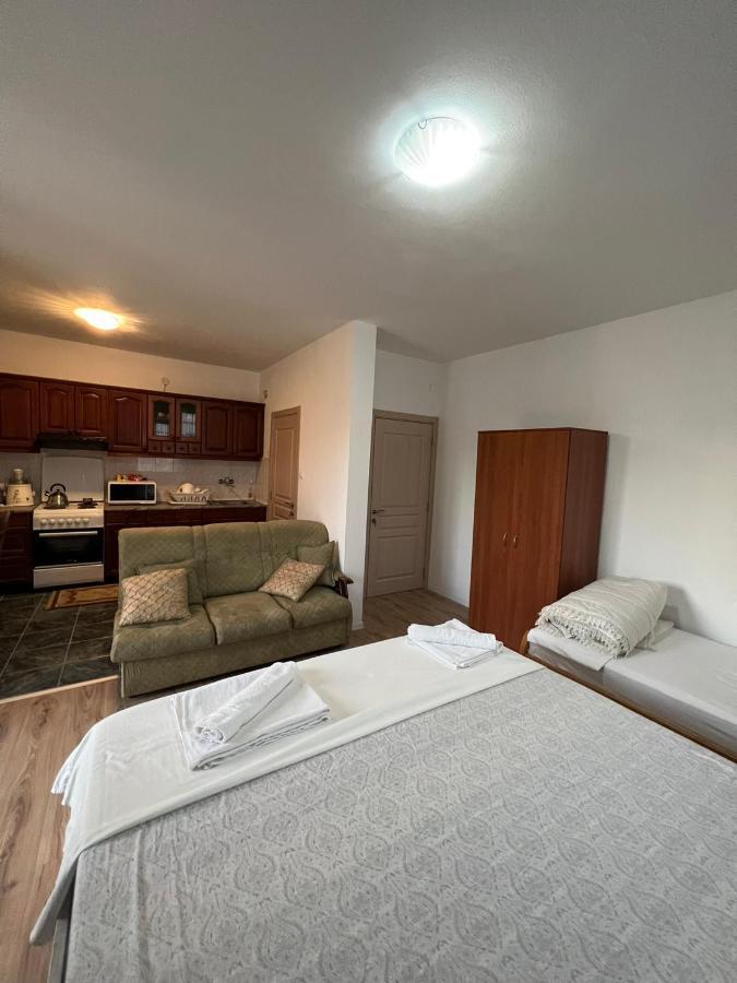 Apartments Hillside Ulcinj Esterno foto