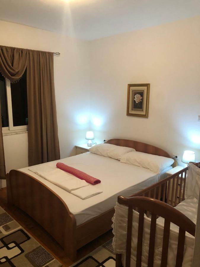 Apartments Hillside Ulcinj Esterno foto